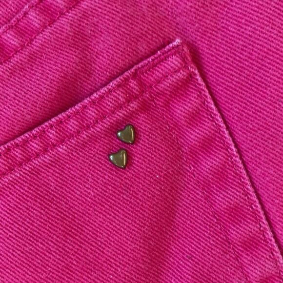 Liz Claiborne Classic Fit Barbie Pink Distressed Denim Shorts Women’s Size 10 - Picture 5 of 10